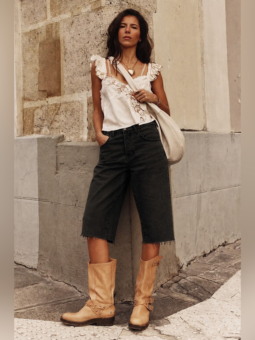 Free People We The Free Low-Rise Relaxed Capri Jeans